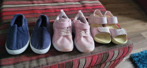 Buy & Sell Radcliffe Bury - Photos for girls shoes size 6-7
