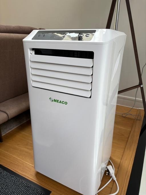 Buy & Sell Shepherd`s Bush West London - Photos for 7000 BTU Portable Air Conditioner