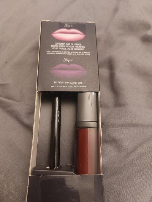 Buy & Sell Cronton Knowsley - Photos for New lip set