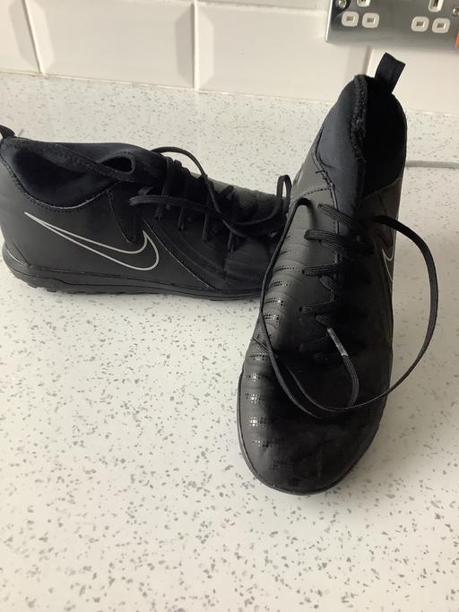 Buy & Sell Woodsetton Dudley - Photos for Astro boots