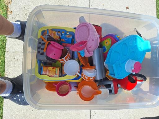 Buy & Sell Chatham Medway - Kent - Photos for Box of kitchen toys with box