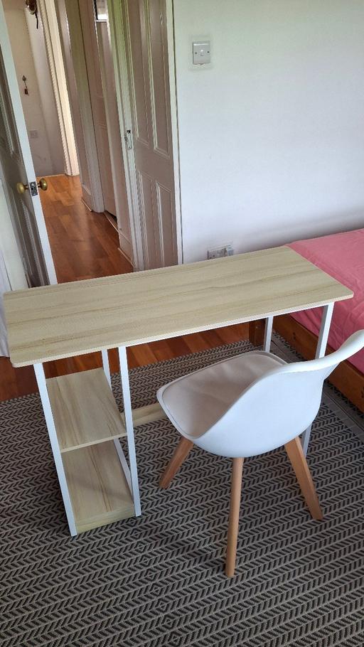 Buy & Sell Gospel Oak North West London - Photos for Office Desk and Chair