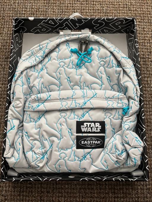 Buy & Sell Kidbrooke South East London - Photos for Star Wars 24L padded backpack 40/30/18cm