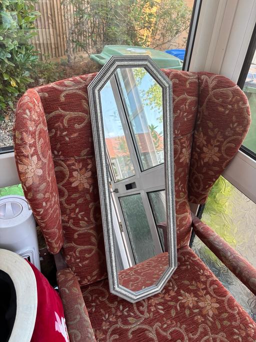 Buy & Sell Kidbrooke South East London - Photos for A lovely shape hallway mirror frame brackets