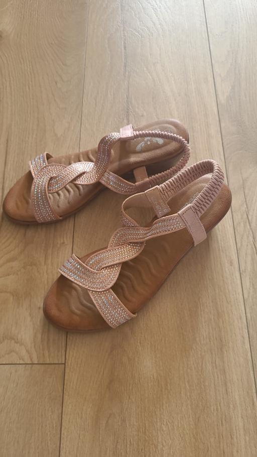 Buy & Sell Dagenham Barking and Dagenham - Photos for Ladies Sandals