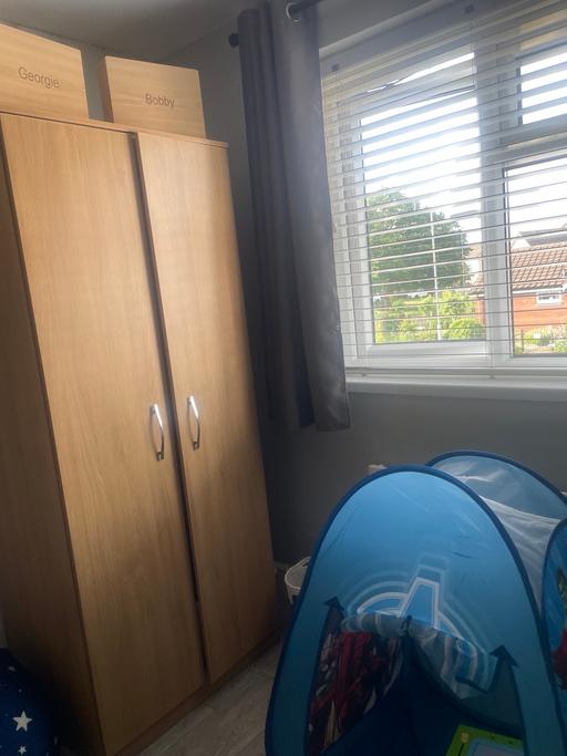 Buy & Sell Stockbridge Village Knowsley - Photos for Wardrobe