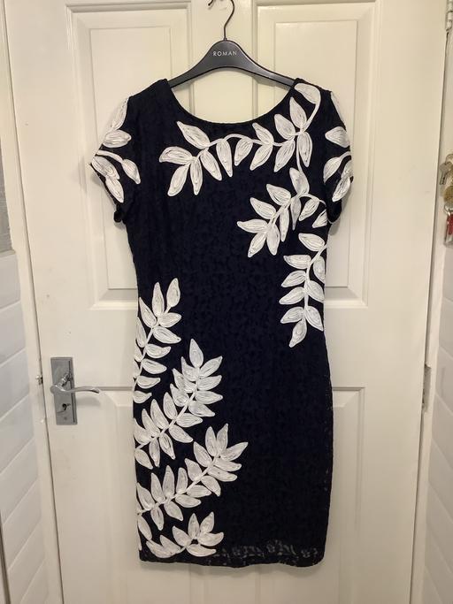 Buy & Sell Woodsetton Dudley - Photos for Roman lace dress