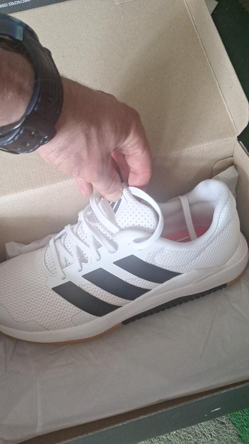 Buy & Sell Plumstead South East London - Photos for ADIDAS BRAND NEW SIZE 10 WITH BOX
