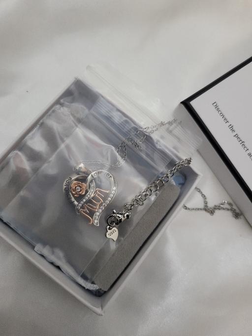 Buy & Sell Healey Rochdale - Photos for Mum Pendant With Box. 925 Silver