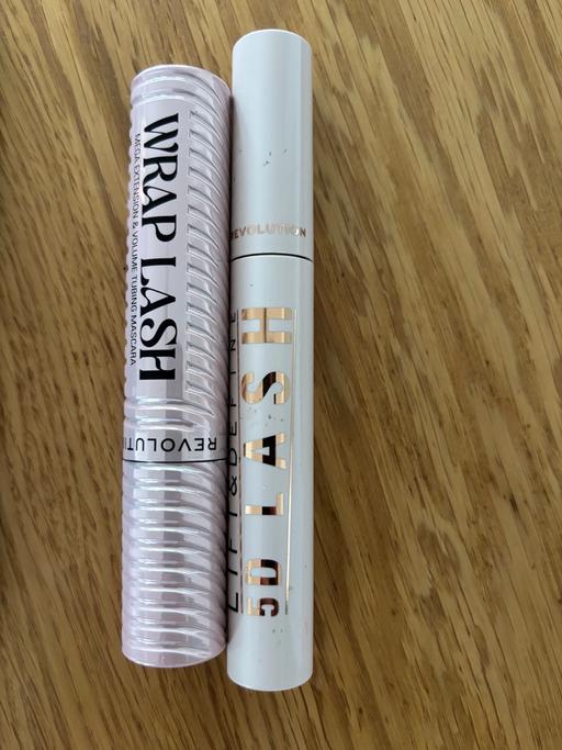 Buy & Sell Hook South West London - Photos for Two mascaras swatched once