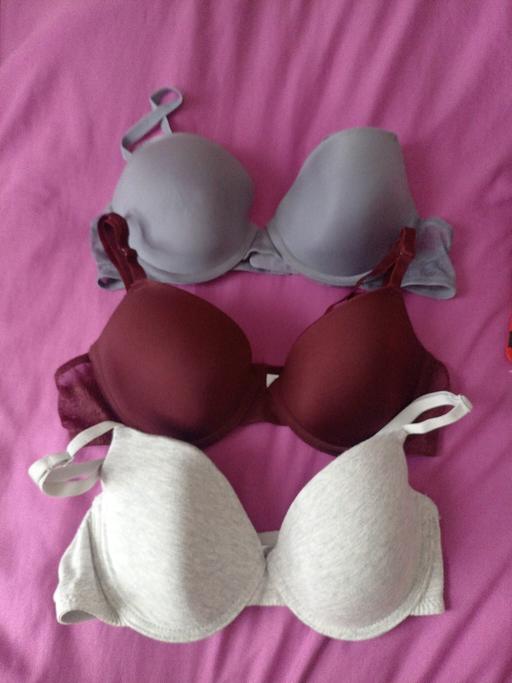 Buy & Sell Folkestone Folkestone and Hythe - Photos for 34b tshirt underwired bras X3 Nwot