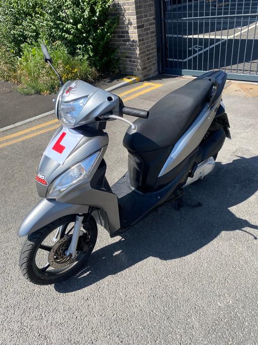 Vehicles East London Creekmouth - East London - Photos for Honda Vision 110cc