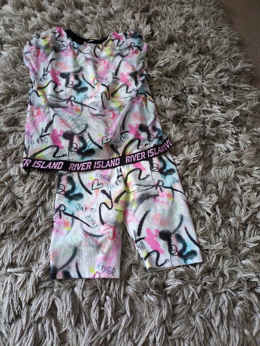 Buy & Sell Moseley Village Wolverhampton - Photos for t shirt and shorts