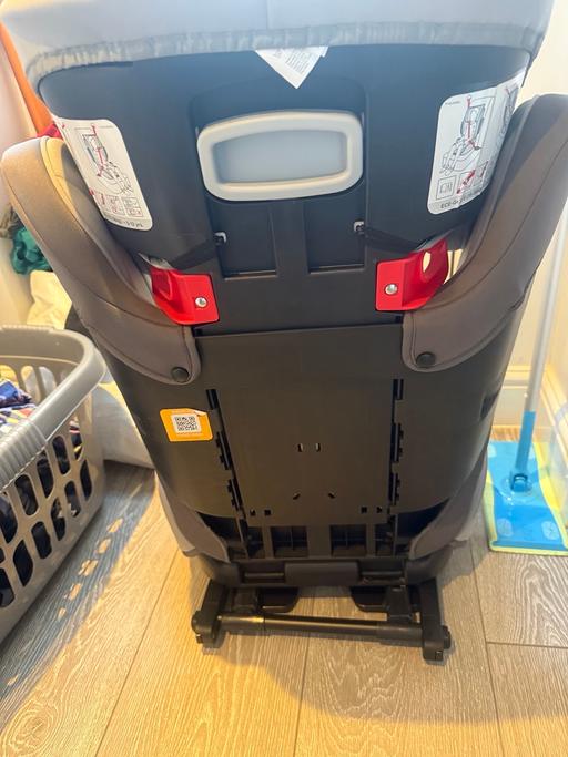 Vehicles Cheshire West and Chester Ellesmere Port - CH65 - Photos for Isofix 2/3 Joie Car Seat
