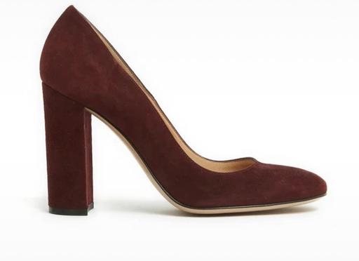 Buy & Sell Whitechapel East London - Photos for Burgundy Gianvito Rossi pumps
