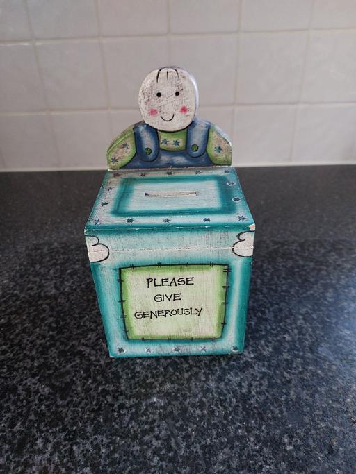 Buy & Sell Thanet Kent - Photos for VINTAGE MONEY BOX