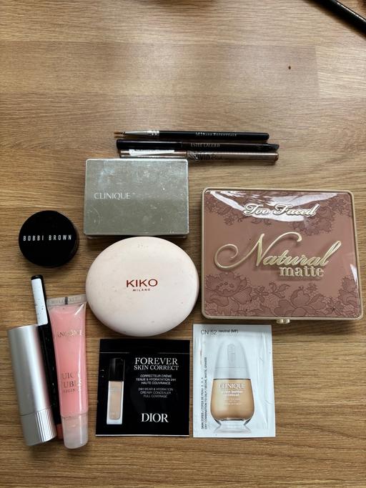 Buy & Sell South West London Hook - South West London - Photos for Make up bundle