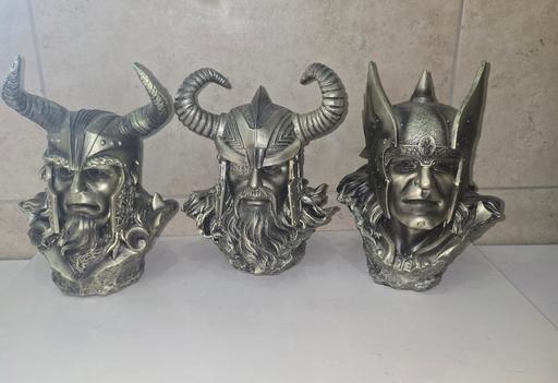 Buy & Sell Crank Saint Helens - Photos for viking gods bust