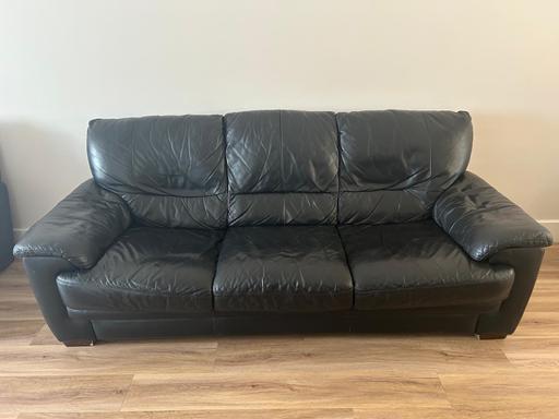 Buy & Sell Southall Ealing - Photos for Black Leather Sofa