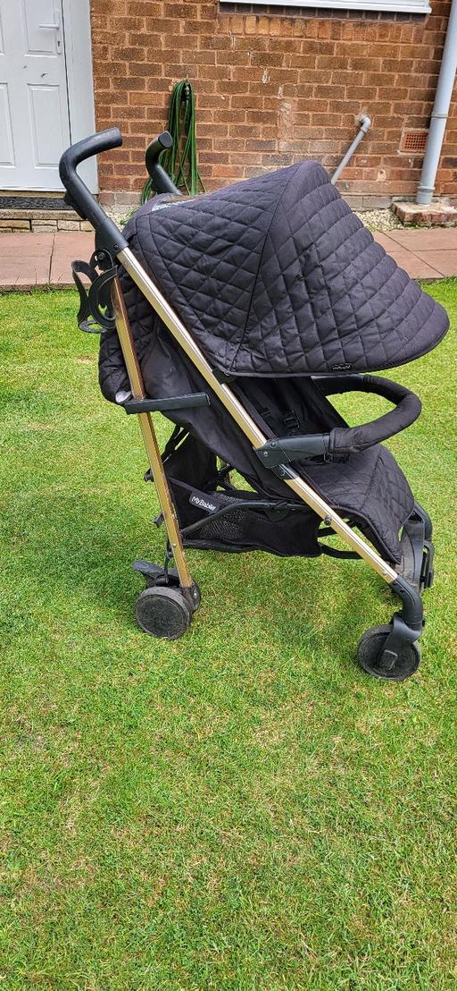 Buy & Sell Bloxwich Walsall - Photos for BUGGY LIES BACK LARGE HOOD 