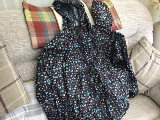 Buy & Sell Essington Wolverhampton - Photos for Proclimate Kagoule in a bag size S ( adults