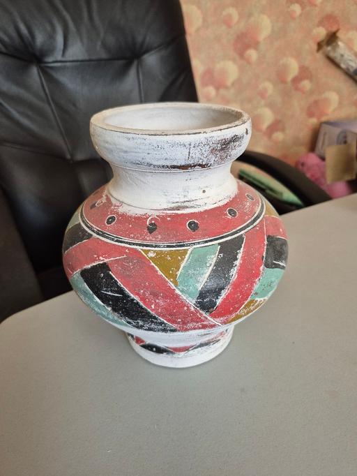 Buy & Sell Kings Heath Birmingham - Photos for Distressed Ornamental Vase