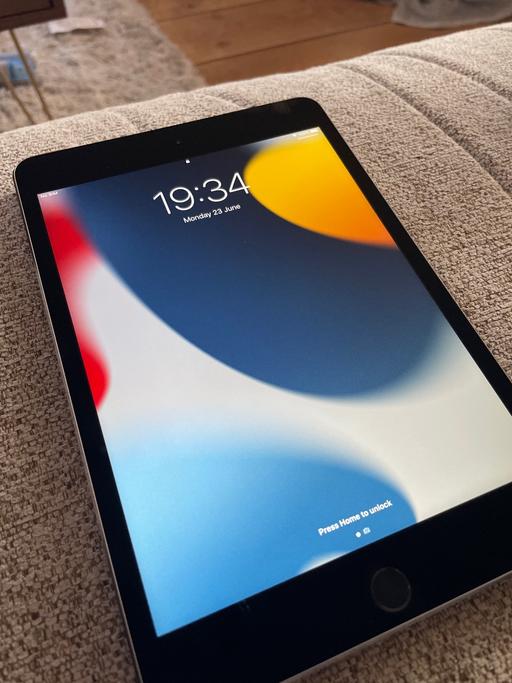 Buy & Sell Darlaston Walsall - Photos for IPAD Mini 4 128GB Cellular