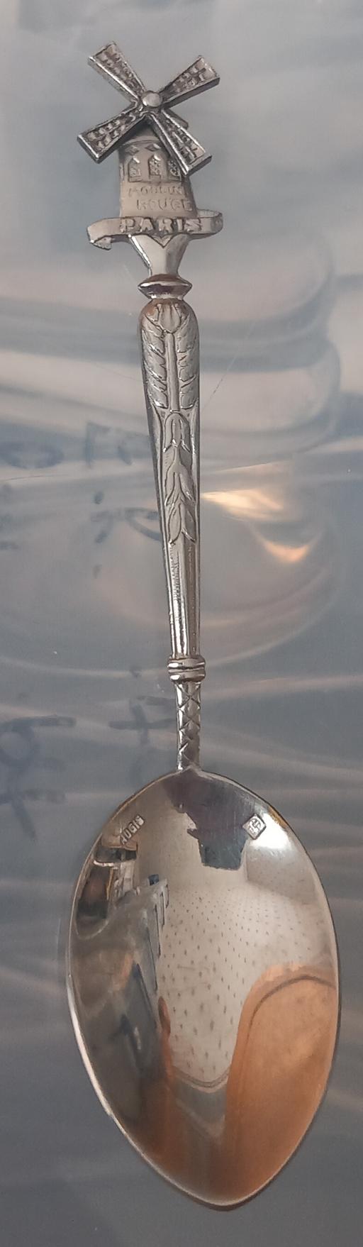Buy & Sell Rainhill Saint Helens - Photos for Moulin Rouge Paris windmill souvenir spoon