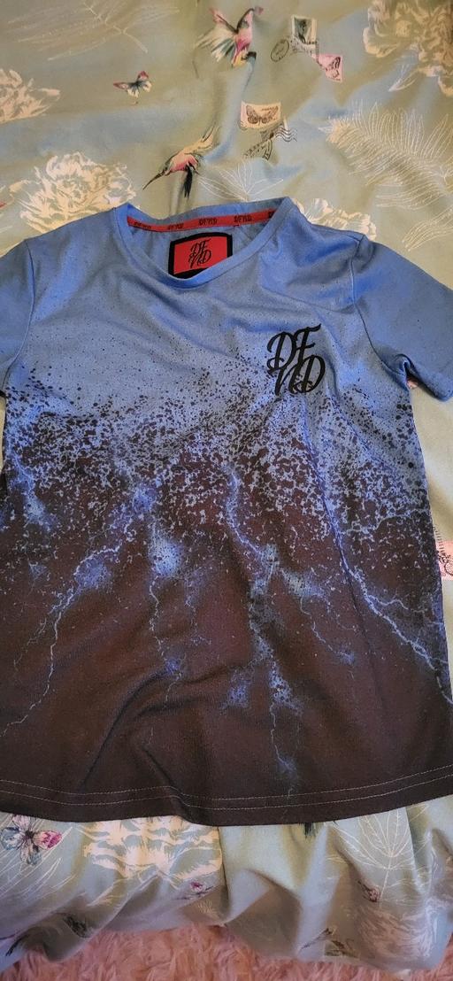 Buy & Sell Radcliffe Bury - Photos for boys top age 10
