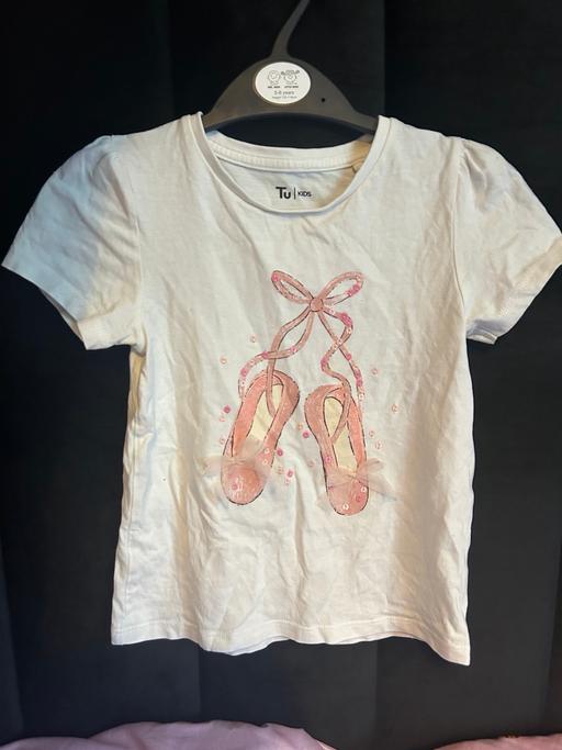 Buy & Sell Woodgate Birmingham - Photos for Girls T-shirt 4-5 years