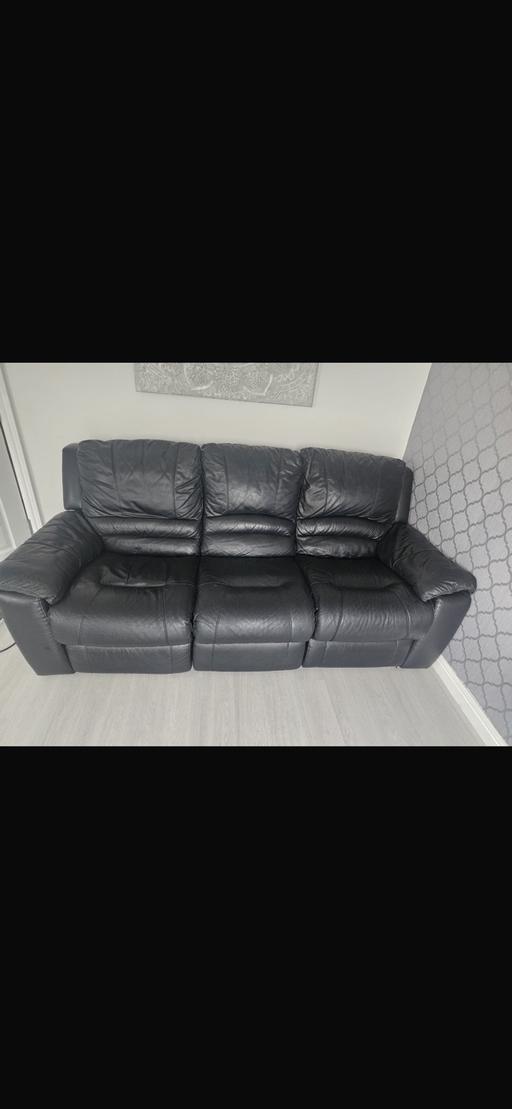 Buy & Sell Chadderton Oldham - Photos for Sofa