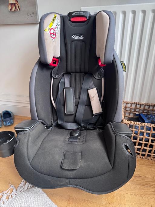 Buy & Sell The Ridgeway Enfield - Photos for CarSeat