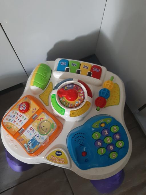 Buy & Sell South Hylton Sunderland - Photos for bargain working activity table