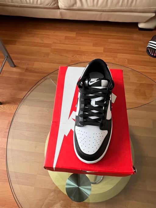 Buy & Sell Upper Walthamstow East London - Photos for Black and white dunks