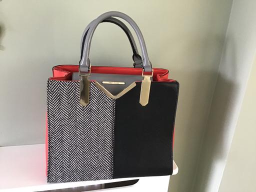 Buy & Sell Princes End Sandwell - Photos for Handbag
