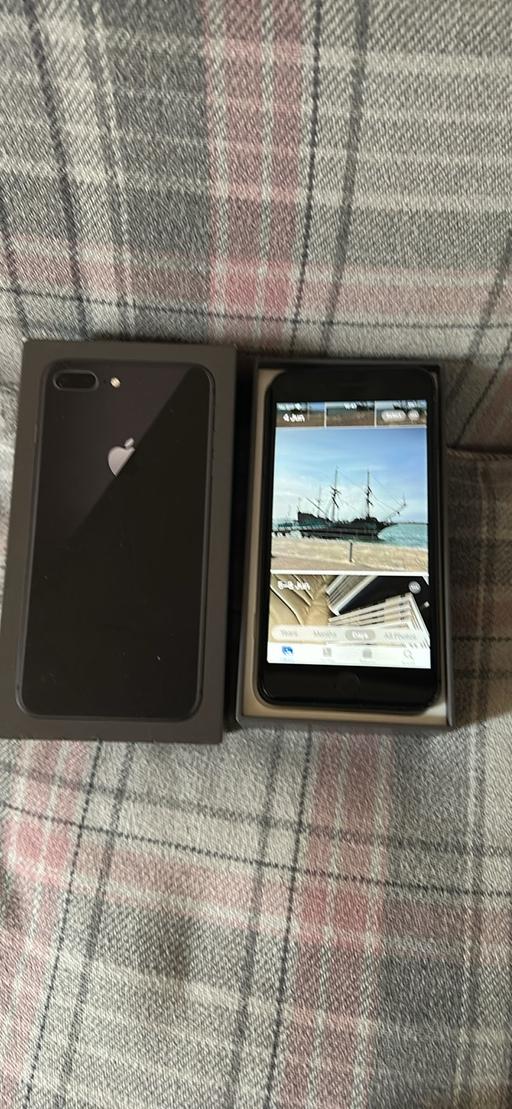 Buy & Sell Gwynedd Pontrug - Gwynedd - Photos for Apple iPhone 8 +