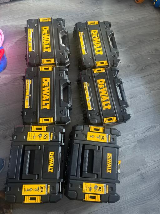 Buy & Sell Oldbury Sandwell - Photos for DeWalt