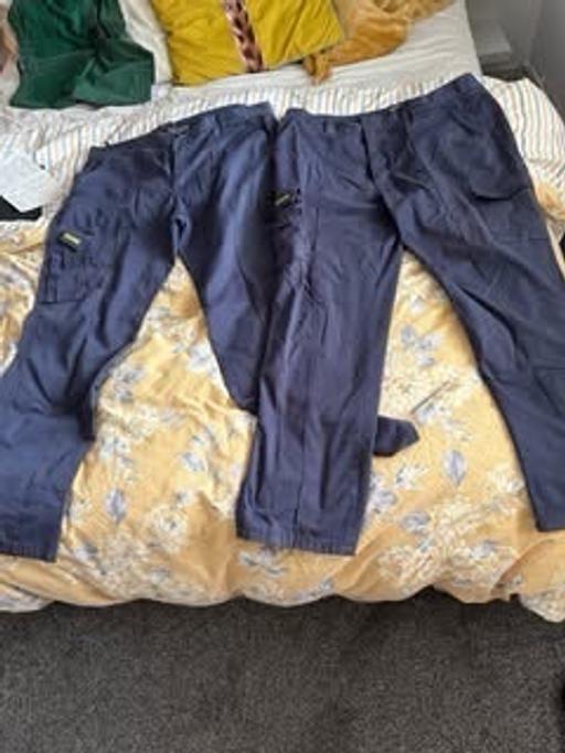 Buy & Sell Credenhill County of Herefordshire - Photos for 2 pairs of Cargo trousers