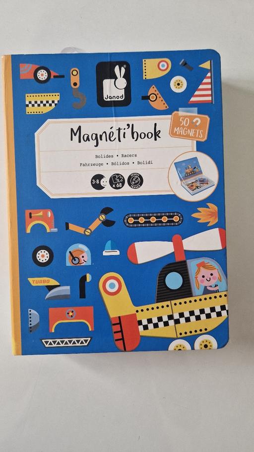 Buy & Sell Newbury Park East London - Photos for Magnetic book