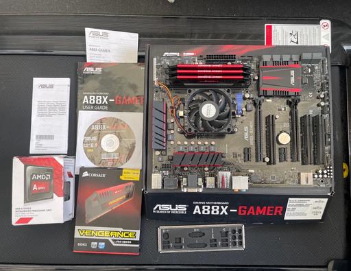 Buy & Sell Woodside Telford and Wrekin - Photos for Asus A88X-Gamer motherboard bundle