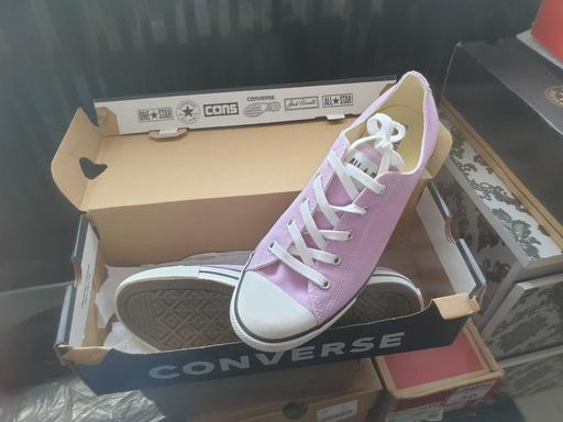 Buy & Sell Plumstead South East London - Photos for lilac converse low size 8uk brand new