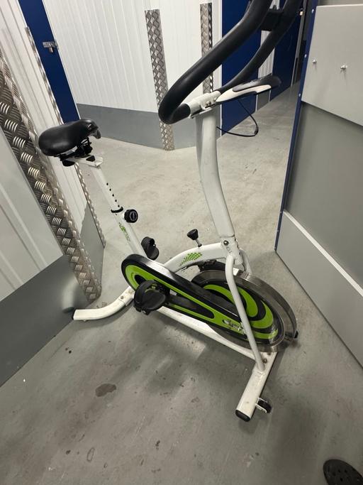 Buy & Sell South East London Grove Park - South East London - Photos for Stick Stick Fitness ST150 Spinning Bike