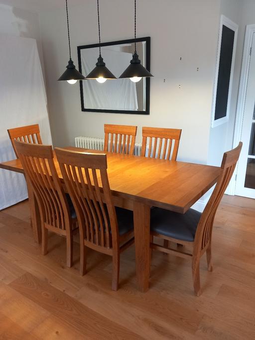 Buy & Sell - Photos for Table and Chairs