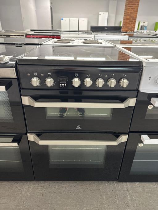 Buy & Sell West Midlands Wolverhampton - Photos for Indesit 60cm Ceramic Hob Electric Cooker