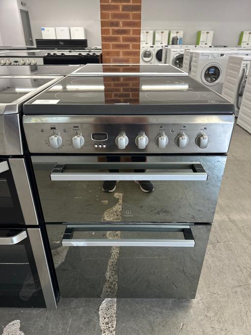 Buy & Sell West Midlands Wolverhampton - Photos for Indesit 60cm Ceramic Hob Electric Cooker