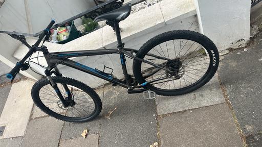 Buy & Sell West London Acton - West London - Photos for Specialized Rockhopper comp