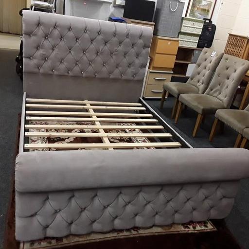 Buy & Sell Saint Pauls Trading Estate Tameside - Photos for Grey 6ft KING Chesterfield sleigh bed frame