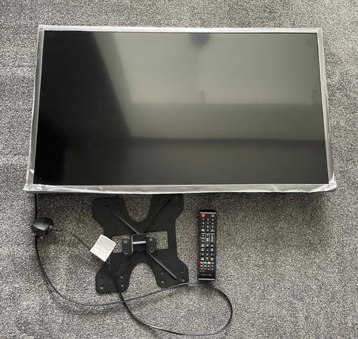 Buy & Sell West Midlands Wolverhampton - Photos for 32” samsung tv.