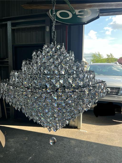 Buy & Sell Enfield Town Centre Enfield - Photos for Swarovski crystal shandelair