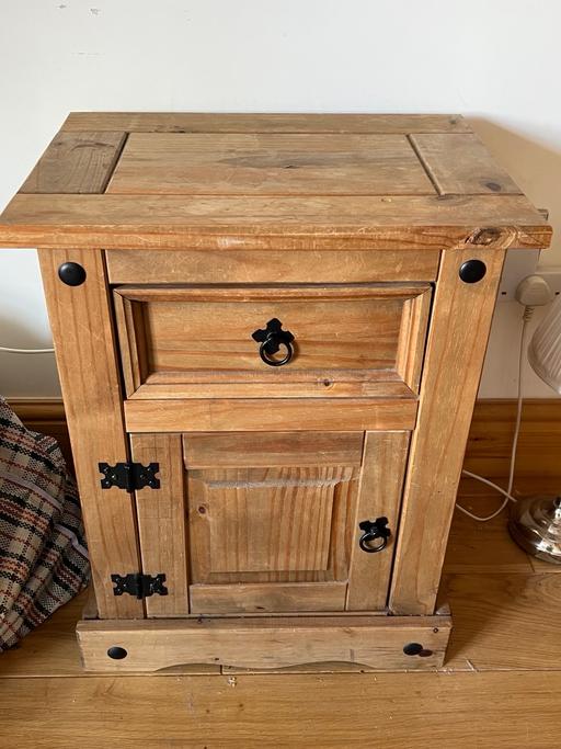 Buy & Sell Kingshurst Solihull - Photos for Bedside table